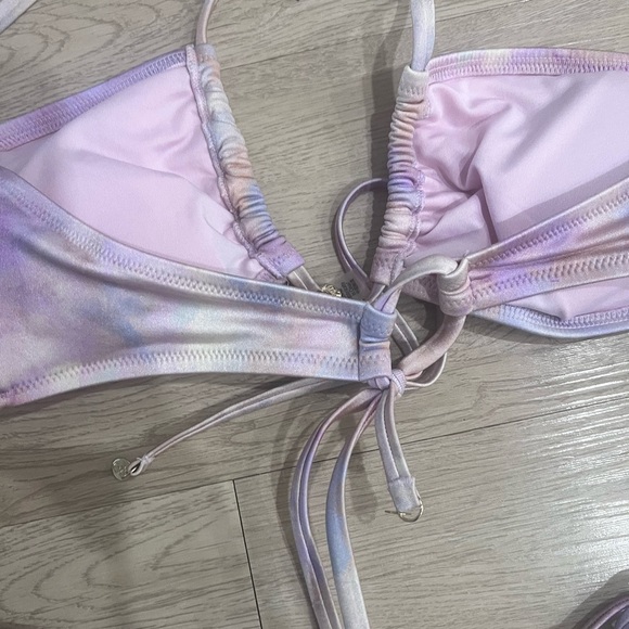 VICTORIA SECRET Purple Tie Dye Multiway Halter Bikini Top Adjustable Bikini Set - Picture 11 of 13